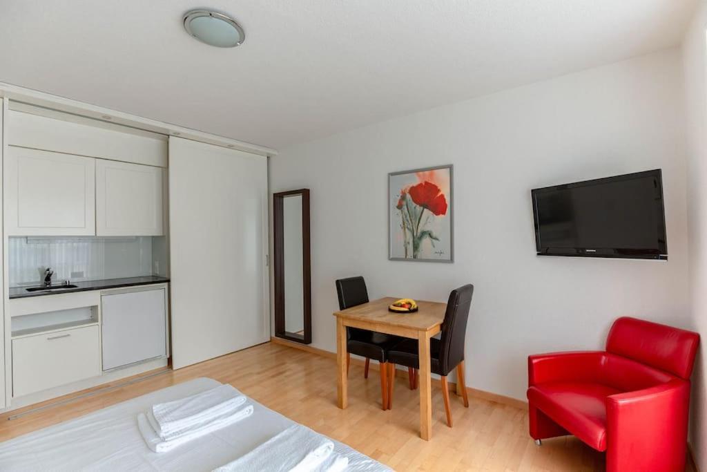 Charming In Old Town - Uz7 Apartamento